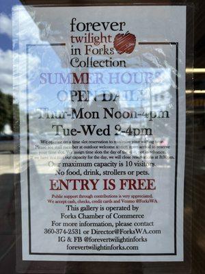 Rainforest Arts Center