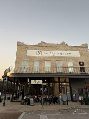 Igo's Pour Decisions