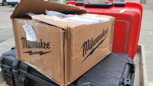 Milwaukee Electric Tools