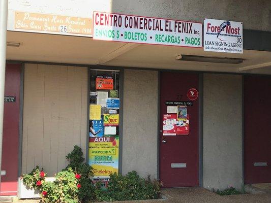 Centro Comercial El Fenix