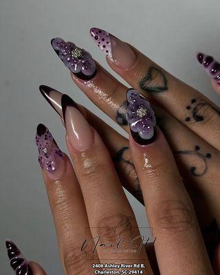 Top-rated Charleston nail salon - flawless nails for her every time.