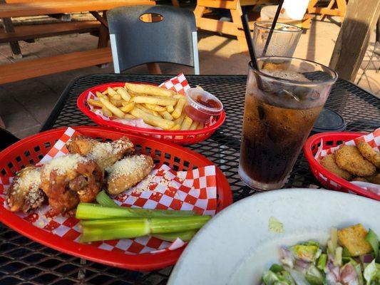 Wings & fries