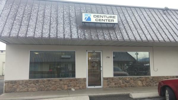 Denture Center
1716 North 1st Street Suite C
Hamilton, Mt 59840
