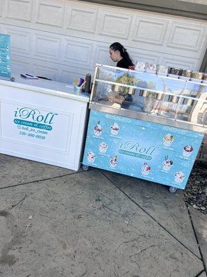 Iroll Ice Cream