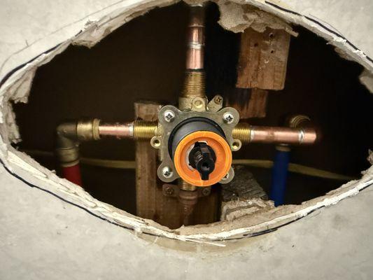 Paz Plumbing & Drains