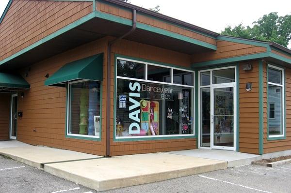 Davis Dancewear, Etc.