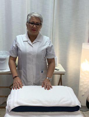 Utopia Nail & Spa Salon