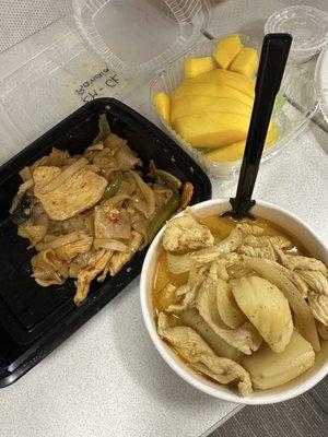 C4. Massamun Curry Mango Sticky Rice ND3. Spicy Drunken Noodle