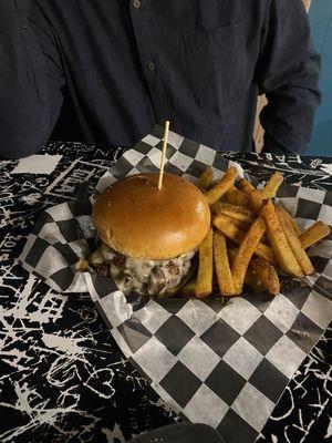 Drunken Blue Smashburger with Chili lime fries