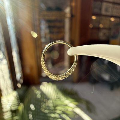 Vira Smashed Hammered Hoop