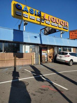 Damon Oasis Fine Wine & Spirits