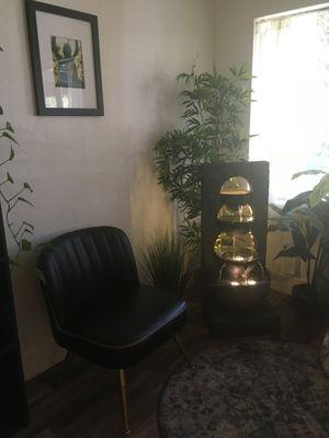 Entrance with beautiful water fountain!