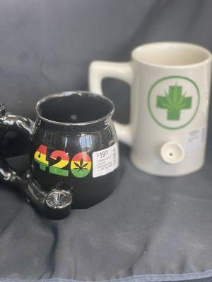 Smokeclips Smoke Shop & Hair Studio