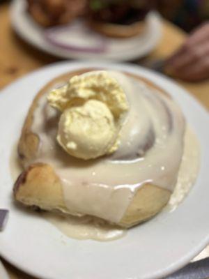 Cinnamon roll