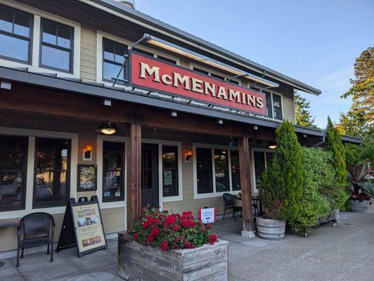 McMenamins Wilsonville Old Church & Pub