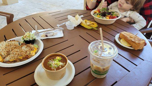 Elizabeth's At the Garden Cafe