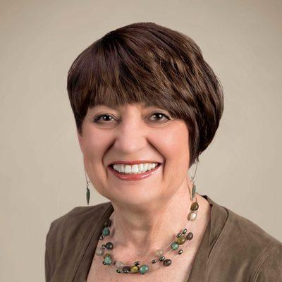Your electrolysis hair removal sessions will be expertly performed by electrologist Jan Reed.