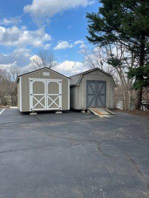 Doug's 24 Hour Towing & Recovery