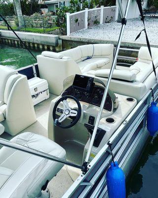 dolphin chasers boat rentals, llc