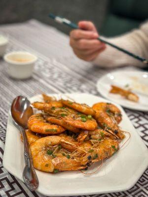 Fried shrimp in Maggie soy sauce