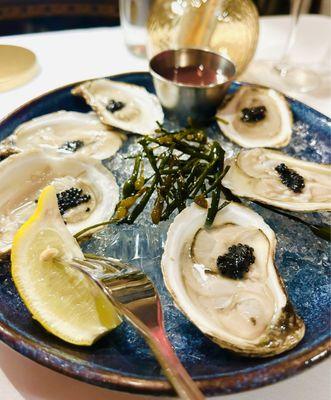 Oysters with caviar