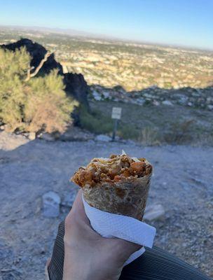 Chorizo, papas, huevo, queso, y frijoles