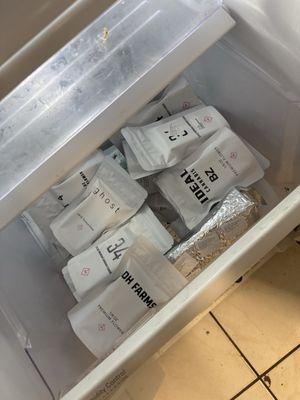 Doghouse, 34, T4, Ghost, Ideal