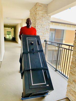 GoodFellows Moving and Hauling