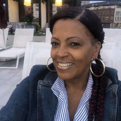 Diamond Thorne your Yelp's favorite real estate.