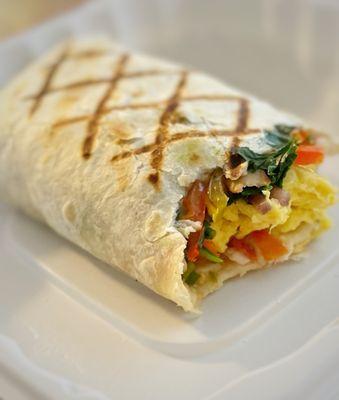 Vegetarian Breakfast Burrito deliciously loaded w/ vegan options by very friendly staff. Chef shared they use JUST Egg, and Violife.