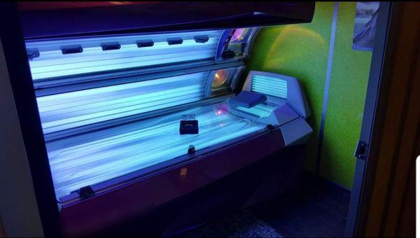 THE TAN SPOT
