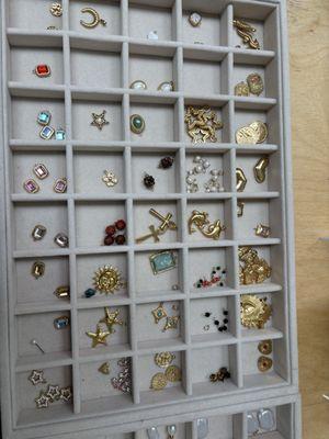 A rack filled with super cute jewelry !! My wife and daughter love it !