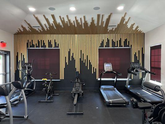 Royal Pointe Apartments