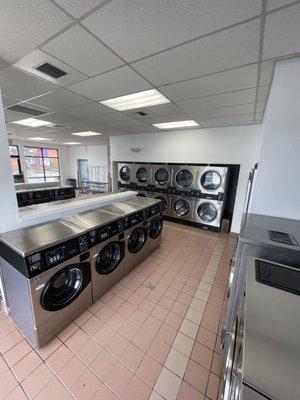 Airway Heights LaundroMat