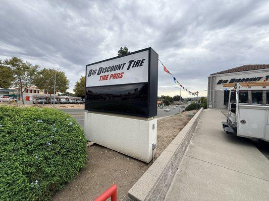 Big Discount Tire Pros
