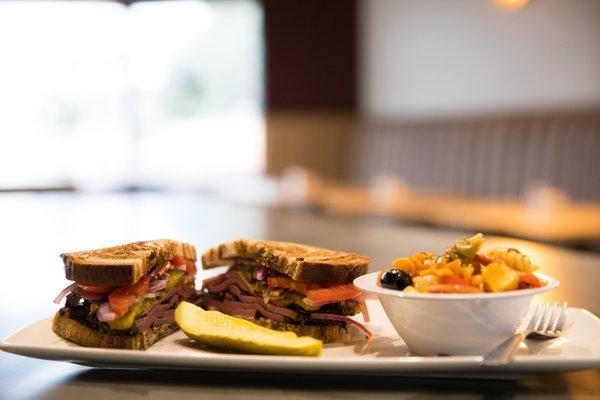 Corned beef sandwich