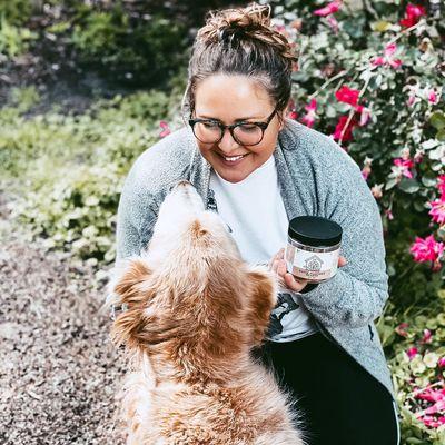 Hippychickspixiesticks and Loki loves our SunMed products!