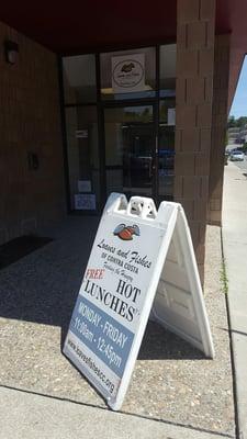 Loaves & Fishes Of Contra Costa County