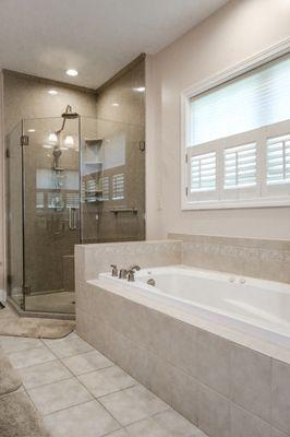Custom Bath and Kitchen Remodeling