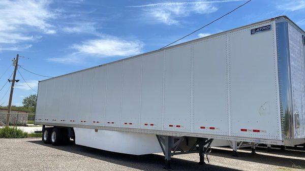 2023 Fully Loaded Atro Dry Van - Caja Seca equipada.