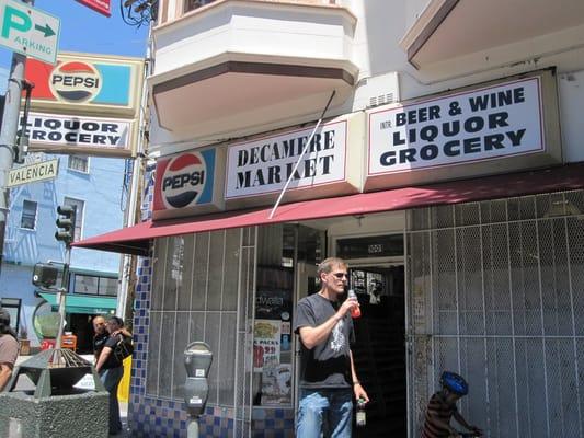 Decamere Supermarket