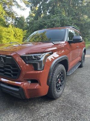 Front bumper fixed and freshly detailed!