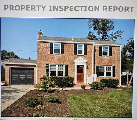 We highlight the front of every full color report with a great photo of the property.