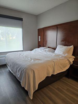 K w/ whirlpool, before departure