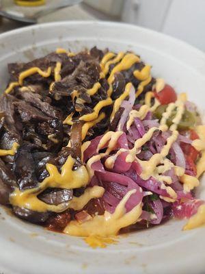 Beef doner/döner bowl along with roasted mushrooms. Fully packed and delicious