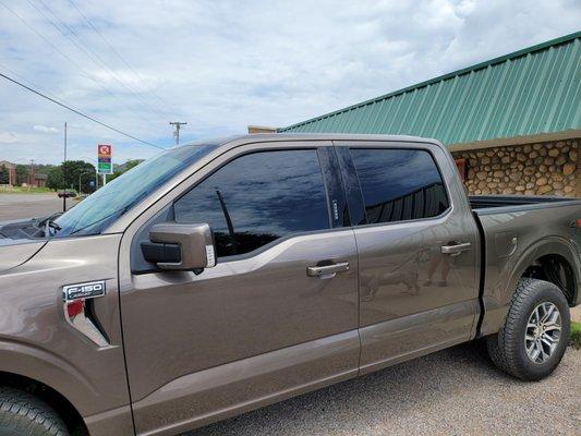 Reflections Auto salon