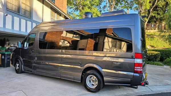 Ceramic coating detailing package. Look at that shine