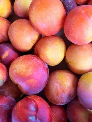Dry Creek Peach & Produce
