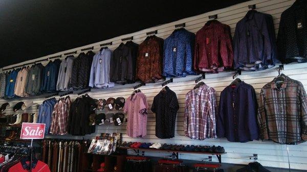 De La Calle Clothing