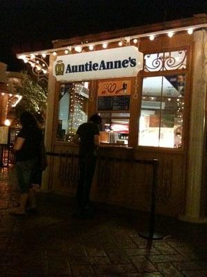 Auntie Anne's Town Square Las Vegas